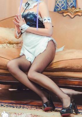 海鸥飞处彩云飞