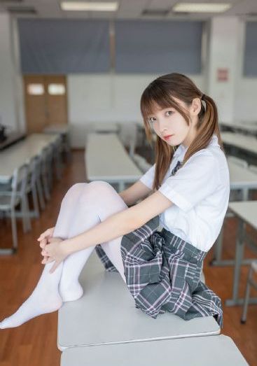 张柏芝门艳照无删版