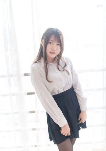 《花容月貌》电影