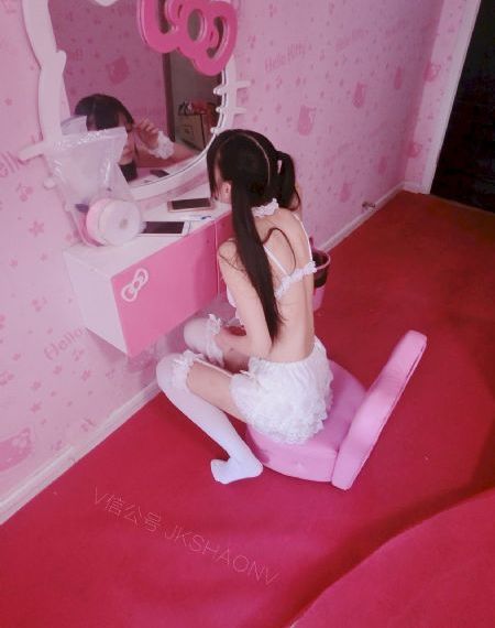 生人勿近之邪花