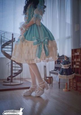 19禁年轻的妻子