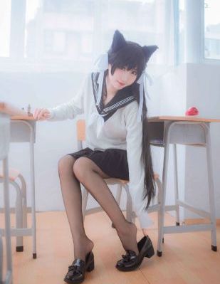 善良漂亮的女老板伦理